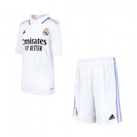 Real Madrid Fußballbekleidung Heimtrikot Kinder 2022-23 Kurzarm (+ kurze hosen)
